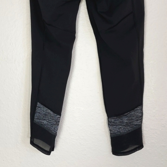 Lululemon If You're Lucky Crop Capri Leggings Black / Heathered Black Size 4 - Picture 7 of 16